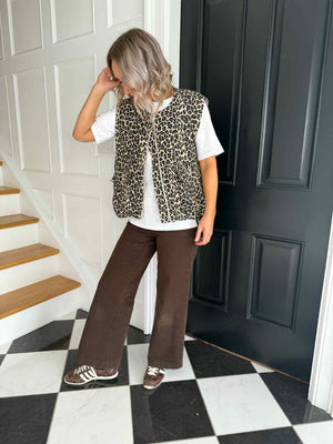 Lillie Sleeveless Bubble Hem Jacket - Leopard