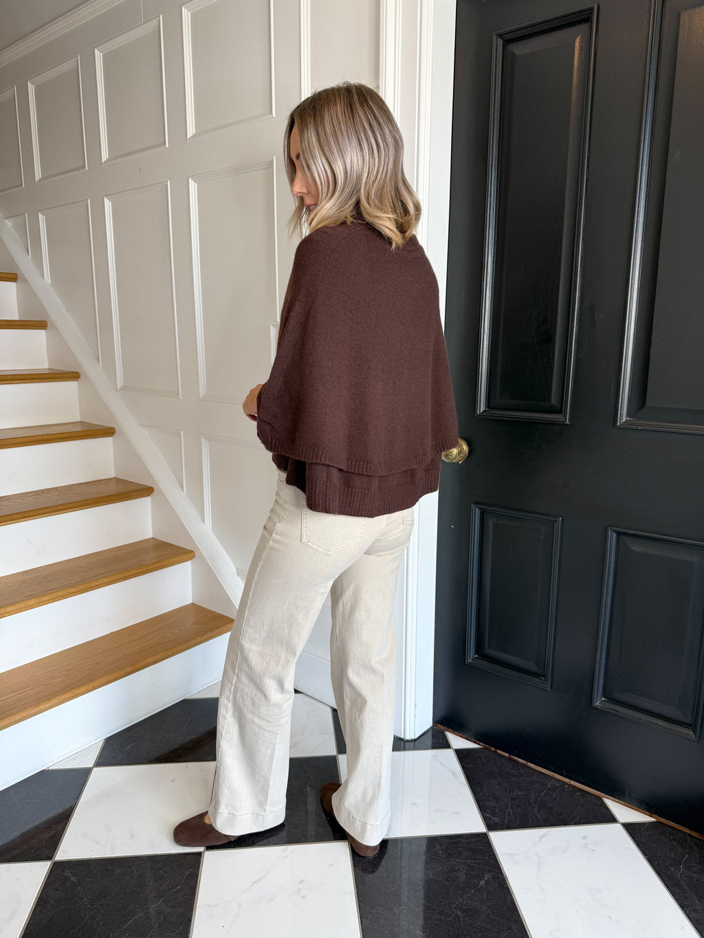 Zelda Knitted Cape - Coffee