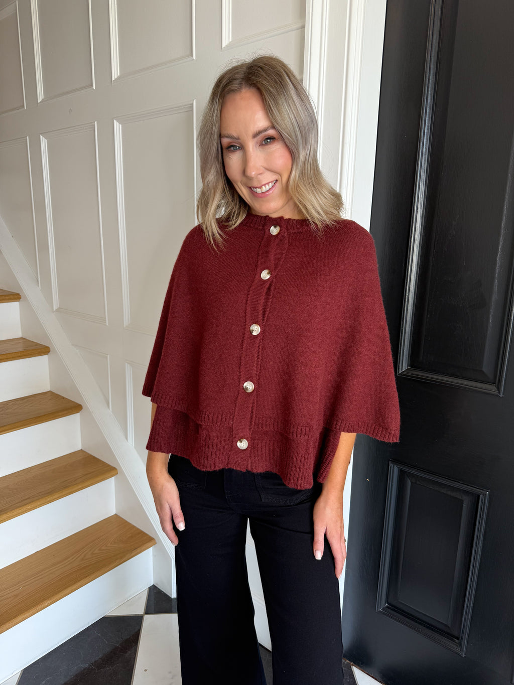 Zelda Knitted Cape - Burgundy