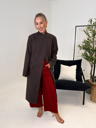 Zoe Barrel Leg Chino - Rouge