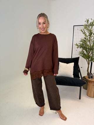 Elle Lace Trim Top - Chocolate