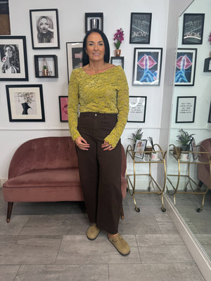 Nina Barrel Leg Jeans - Brown