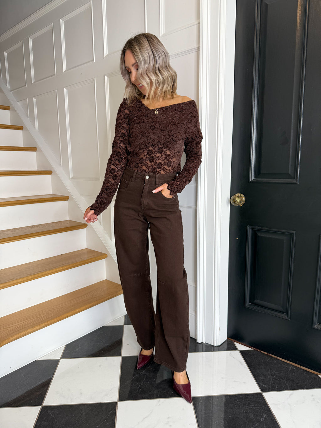 Nina Barrel Leg Jeans - Brown