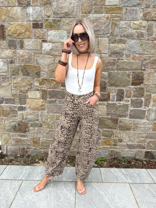 Ezra Barrel Leg Jeans - Bambi