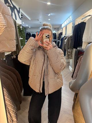 Asta Puffer Jacket - Brown/Cream Check