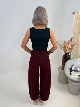 Freya Balloon Jeans - Burgundy
