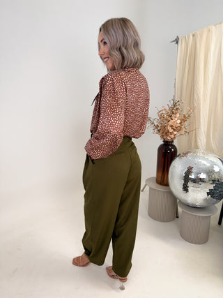 Lainey Collar Blouse - Brown Polka