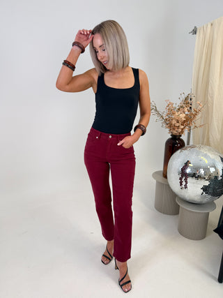 Leigh Mom Jeans - Mulberry