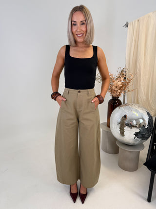 Zoe Barrel Leg Chino - Tan