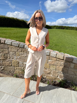 Brooklyn V-Neck Waistcoat - Beige