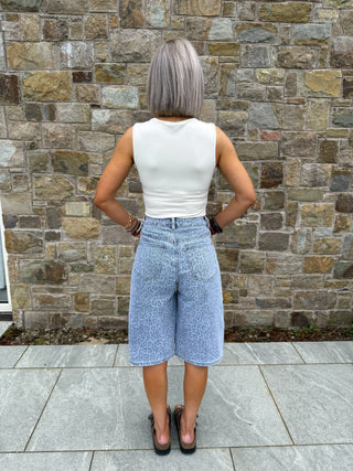 Libby Bermuda Jorts - Blue Leopard Print