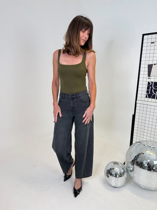 Jenn Barrel Leg Jeans - Black Croc