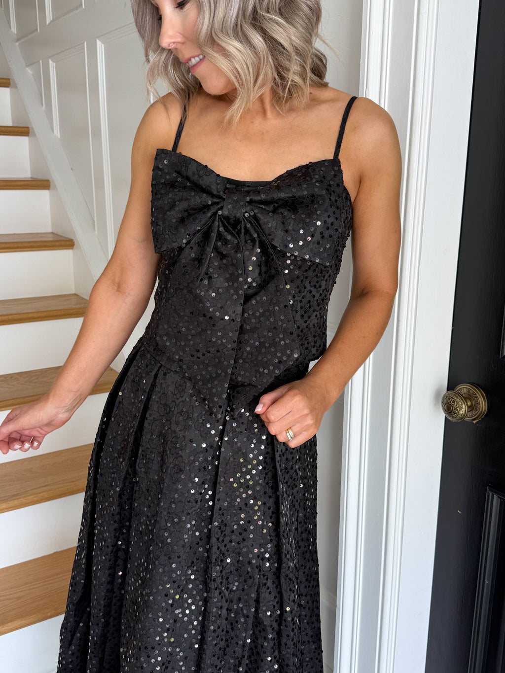 Zuri Sequin Bow Top - Black