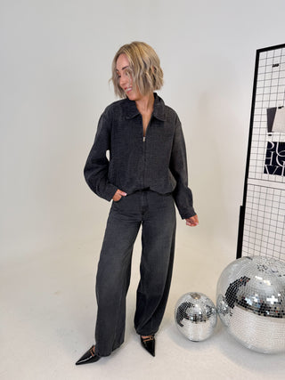 Jenn Barrel Leg Jeans - Black Croc