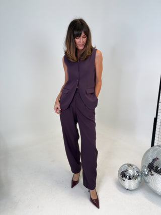 Tempre Tailored Waistcoat - Plum