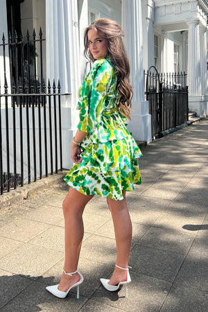 Featuring layered skirt, 3/4 sleeve, frill collar and a stunning print - this will be your new favourite dress all year round. Pair with heels and a mini bag to complete the lo
