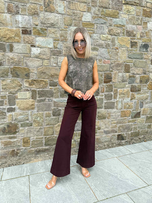 Chia Sleeveless Top - Fondue Fudge Snake