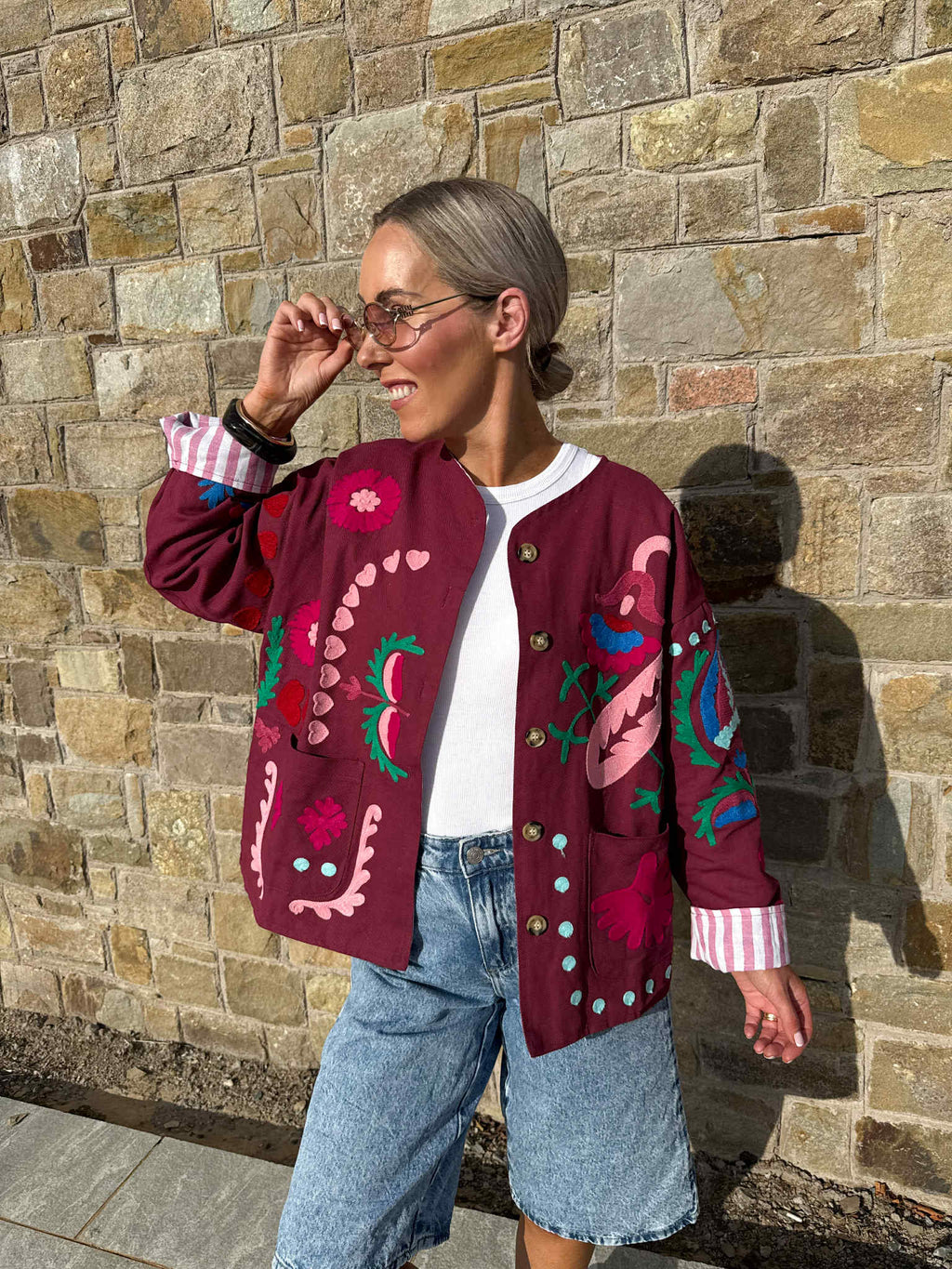 Indie Collarless Embroidered Jacket - Burgundy