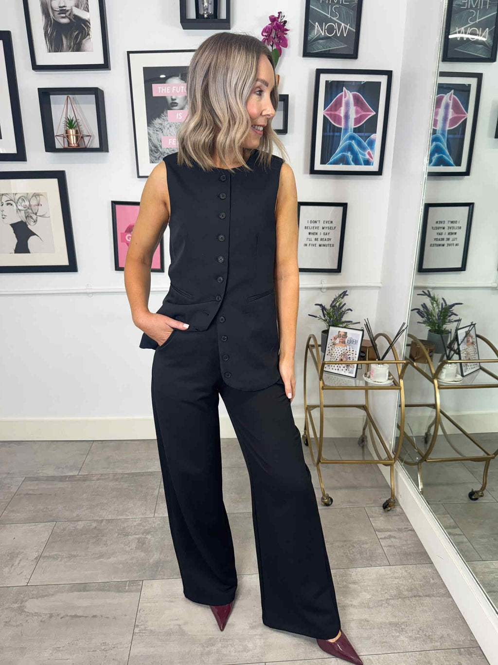 Tempre Long Waistcoat - Black