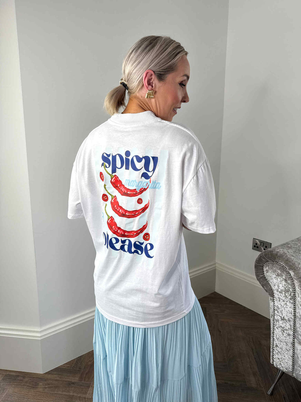 Spicy Chilles Oversized T-Shirt - White