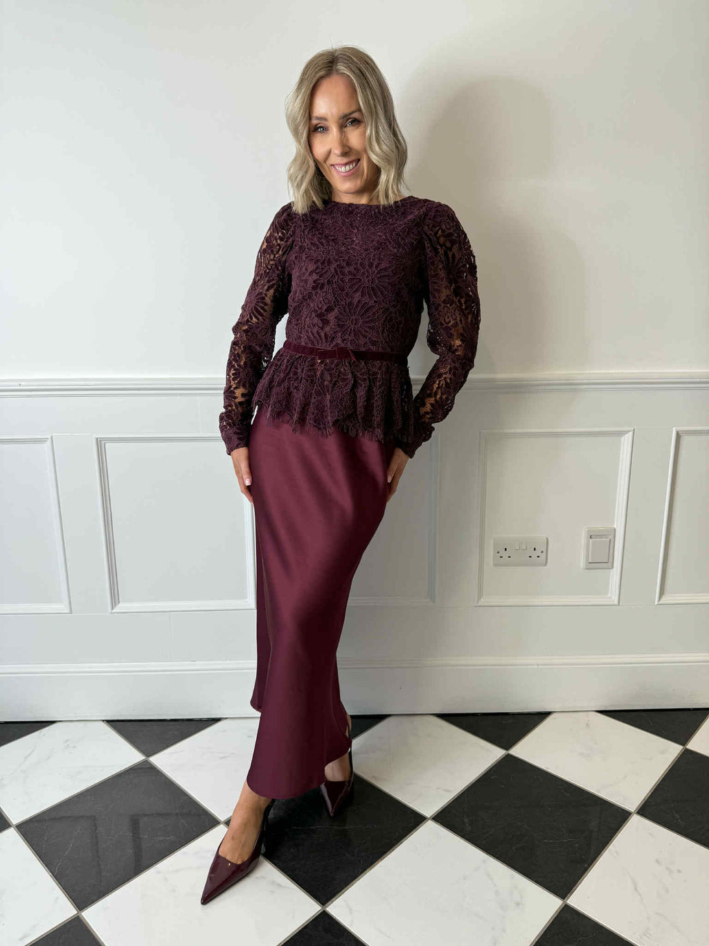 Alicia Lace Bow Top - Burgundy