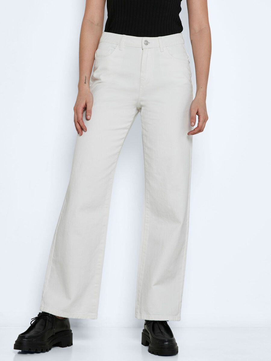 Noisy May Amanda Wide Leg Mid Rise Jeans in Bright White.