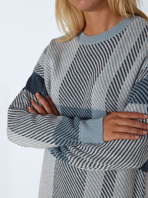 Noisy May Skye Chequered Knitted Pullover - Ashley Blue