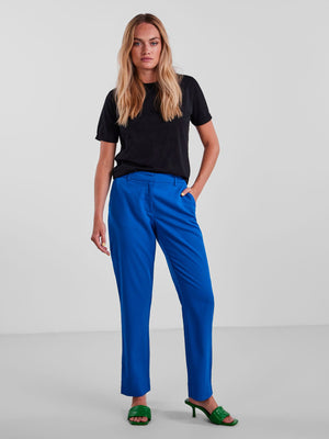 - Mid-waist  - Belt loops  - Concealed zip fly with button fastening  - Side seam pockets  - Welted back pocket detail  - Cropped length  - Tapered fit