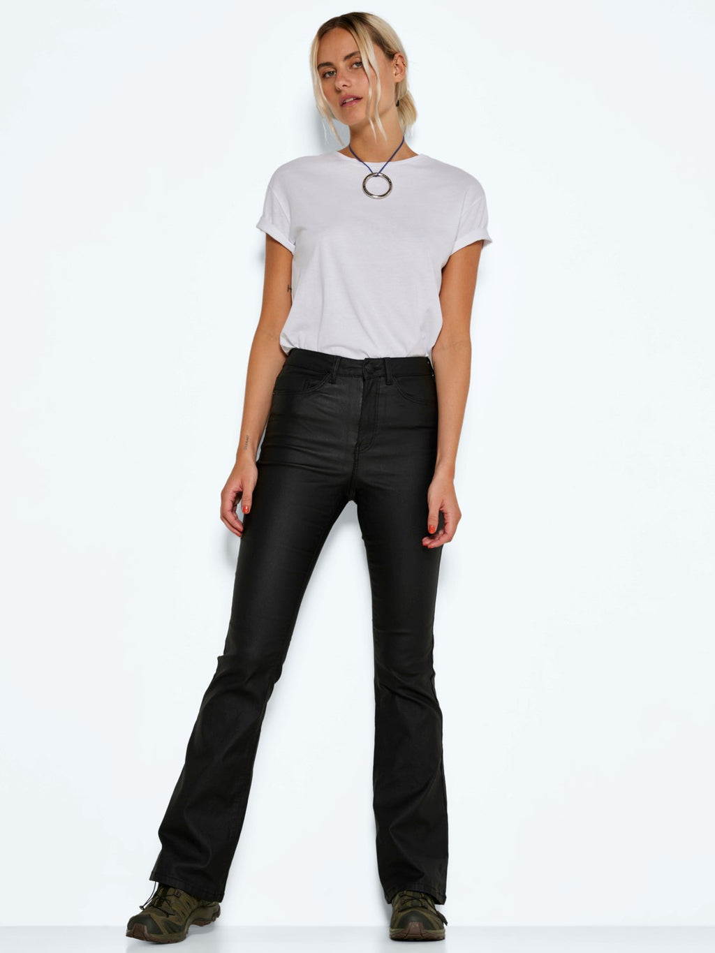 Noisy May SALLIE HW Flare Coated Trousers